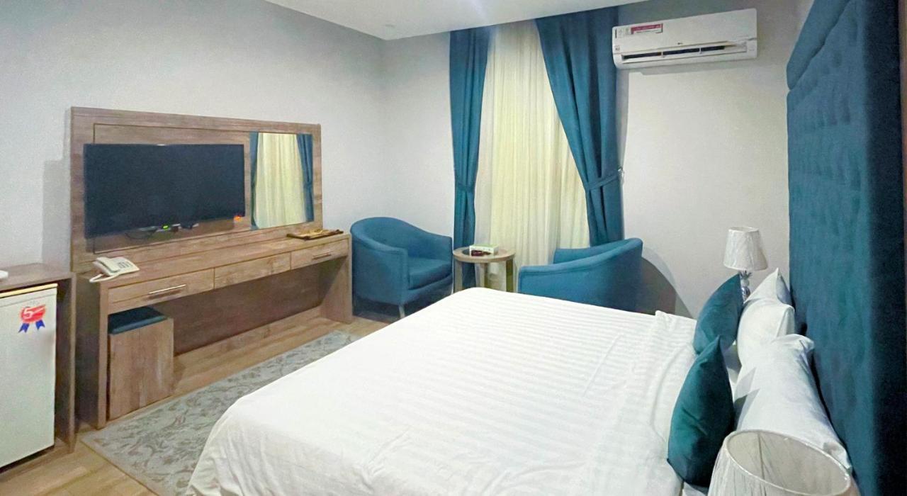 فندق لمسات جازان Jizan Exteriör bild